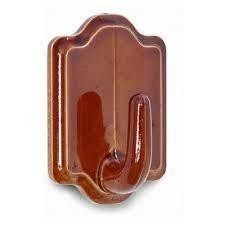 PERCHA PLAST.GDE. MARRON BL.2U. M905